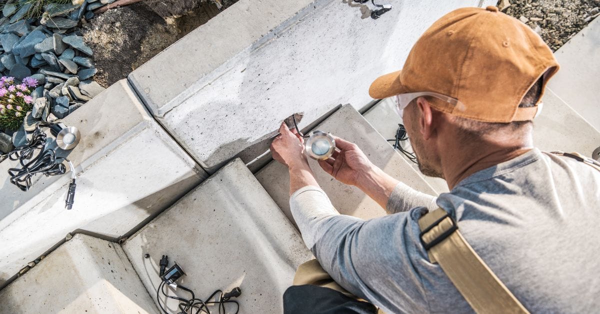 Pose de luminaires LED à Fécamp : illuminez votre espace par un pro